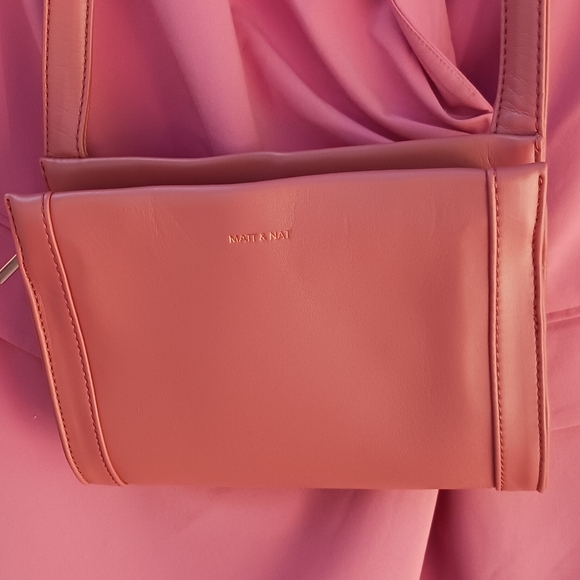 Matt&Nat crossover Body bag/ vegan - Picture 4 of 7